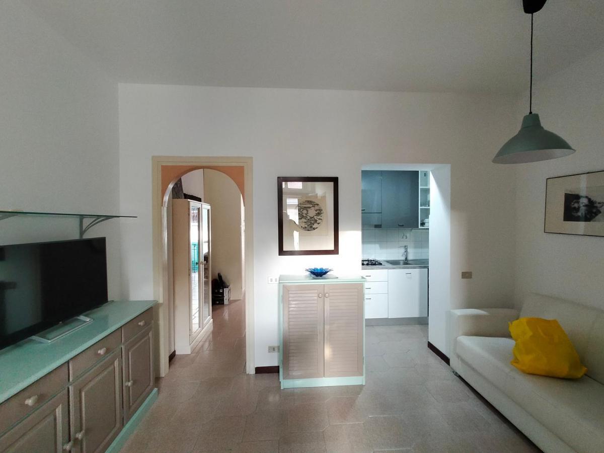 Central Guesthouse Cir 015146-Cni-01484 Milan Luaran gambar